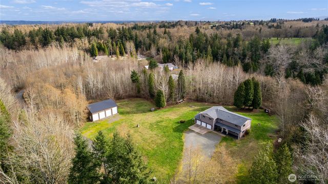 3876 Aldergrove Road, Ferndale, WA 98248