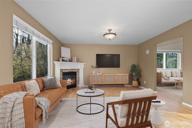 3876 Aldergrove Road, Ferndale, WA 98248