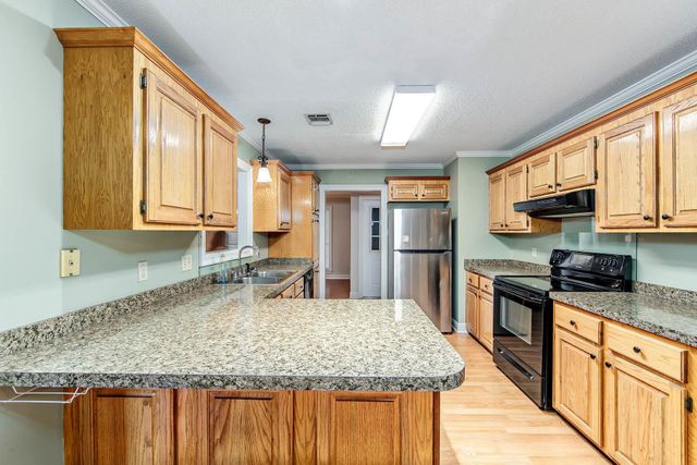 301 Hawthorne Dr, Houma, LA 70360