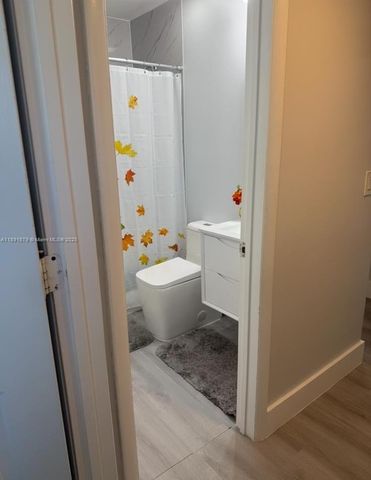 1327 Towhee St, Homestead, FL 33035