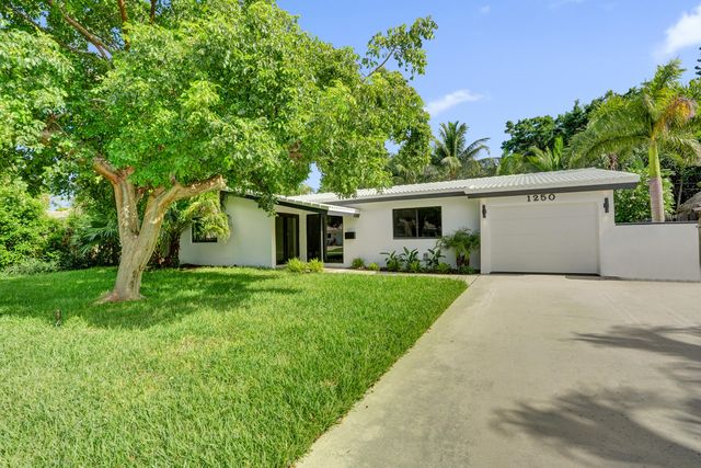 1250 SW 4TH Street, Boca Raton, FL 33486