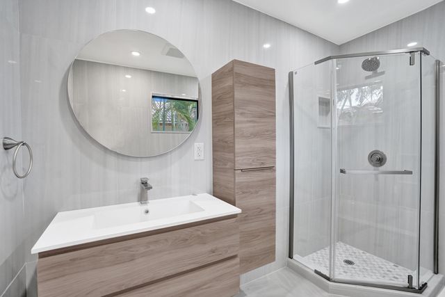 1250 SW 4TH Street, Boca Raton, FL 33486