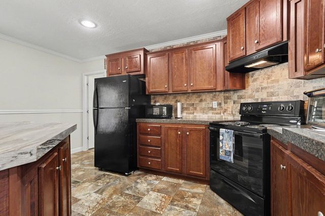530 Key Largo Ave., Murrells Inlet, SC 29576