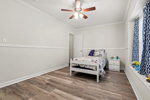 530 Key Largo Ave., Murrells Inlet, SC 29576