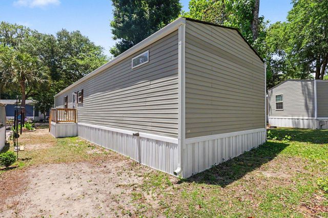 530 Key Largo Ave., Murrells Inlet, SC 29576