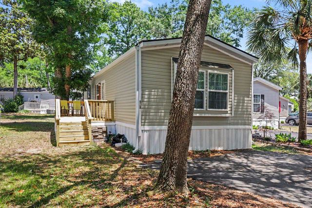 530 Key Largo Ave., Murrells Inlet, SC 29576