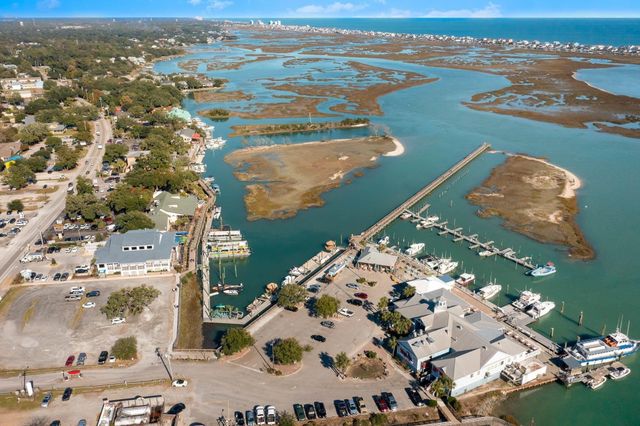 530 Key Largo Ave., Murrells Inlet, SC 29576