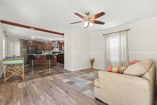530 Key Largo Ave., Murrells Inlet, SC 29576
