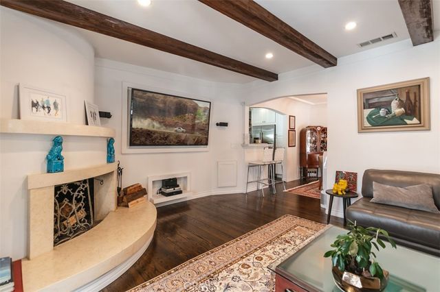 4245 Riverton Avenue, Studio City, CA 91602