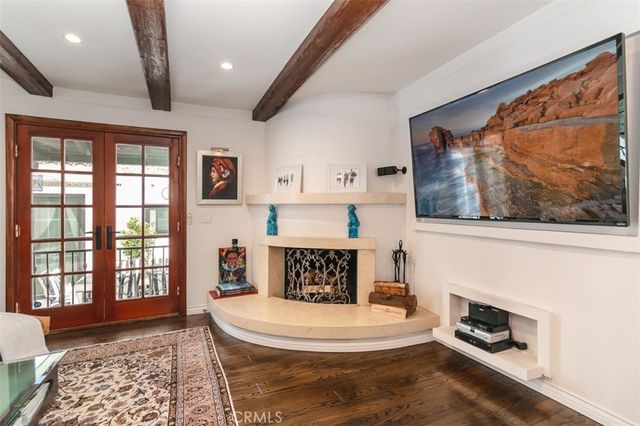 4245 Riverton Avenue, Studio City, CA 91602