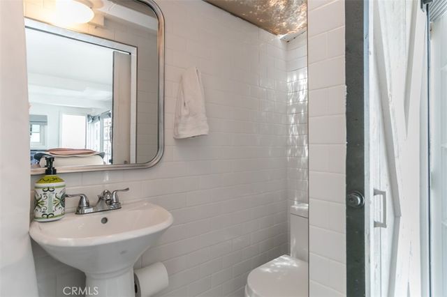 4245 Riverton Avenue, Studio City, CA 91602