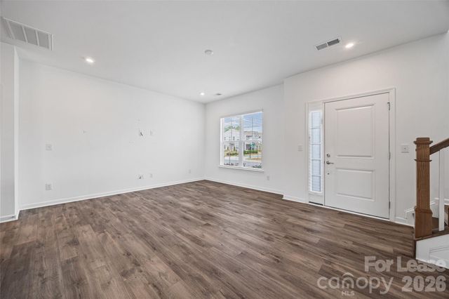 16212 Leading Street, Charlotte, NC 28273