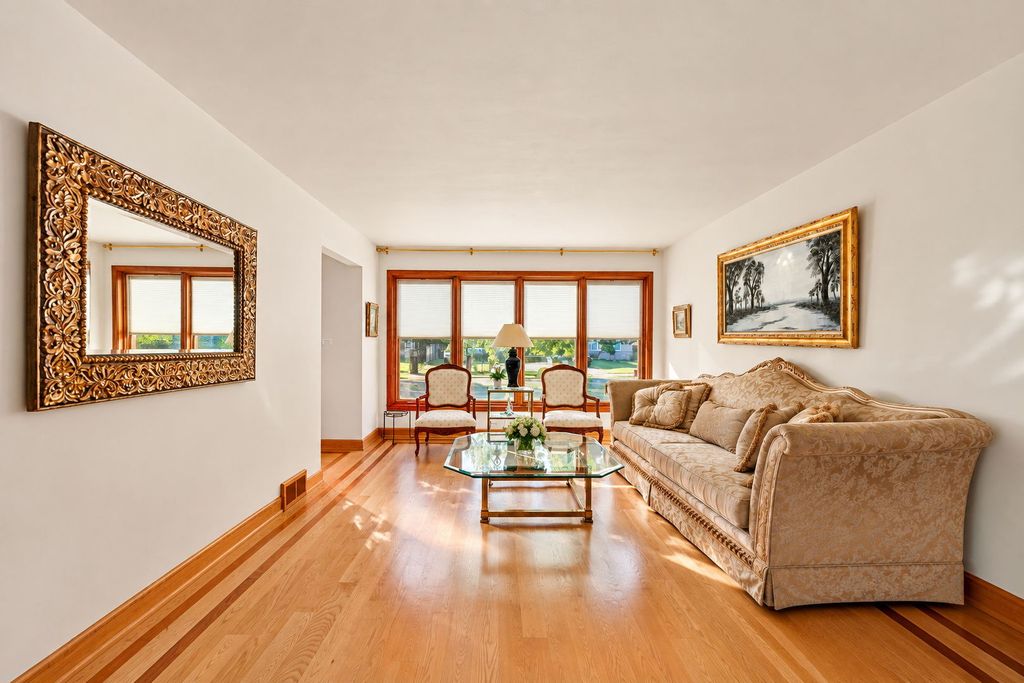 6027 N Jersey Avenue, Chicago, IL 60659 — photo 5