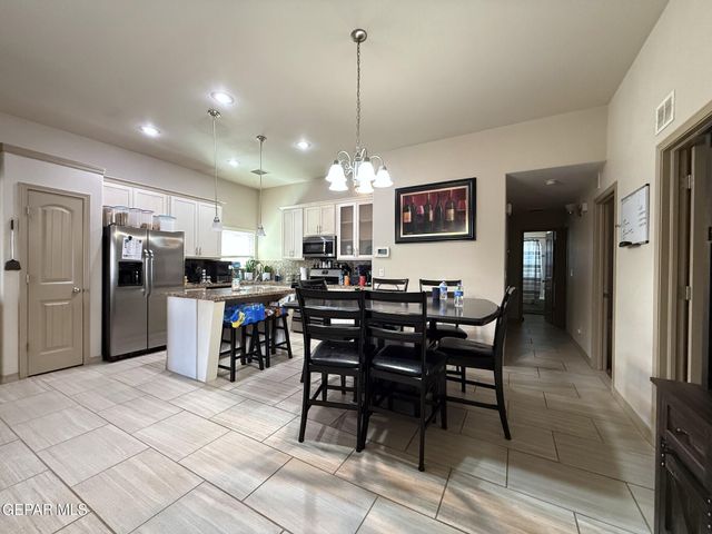 3856 Loma Cortez Drive, El Paso, TX 79938