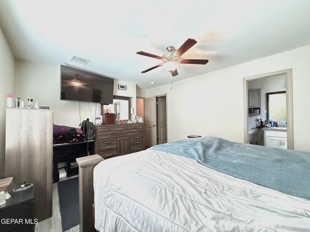 3856 Loma Cortez Drive, El Paso, TX 79938