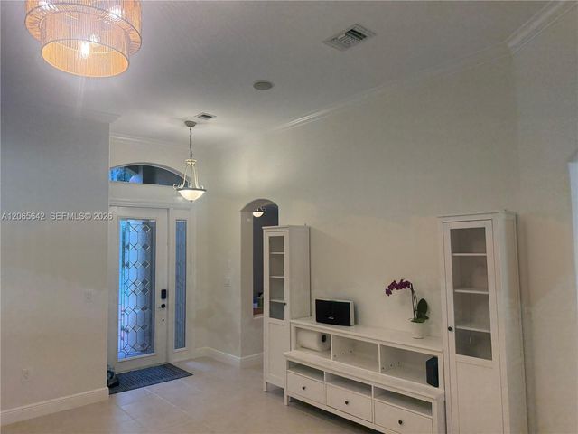2823 Poinciana Circle, Cooper City, FL 33026