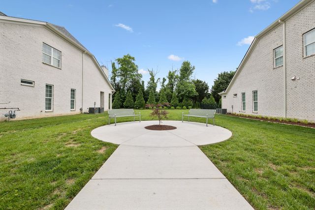 2164 White Poplar Ct, Murfreesboro, TN 37130