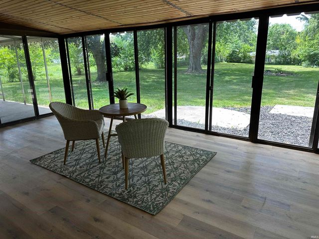 59843 Kay Boulevard, Elkhart, IN 46517