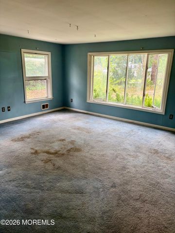123 Algonquin Trail, Brick, NJ 08724