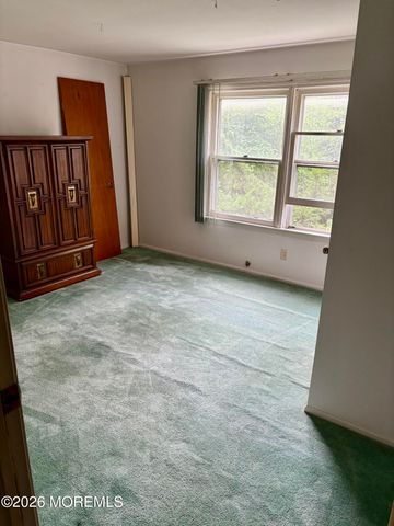 123 Algonquin Trail, Brick, NJ 08724