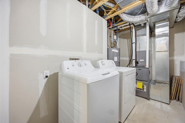 962 31st Avenue W, West Fargo, ND 58078