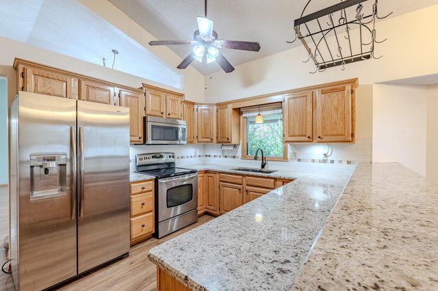 2413 N Watersedge Ct., Wichita, KS 67205