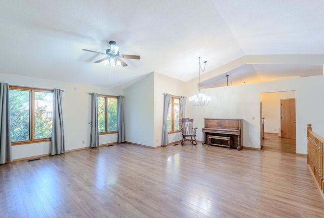 2413 N Watersedge Ct., Wichita, KS 67205