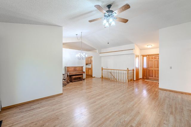 2413 N Watersedge Ct., Wichita, KS 67205