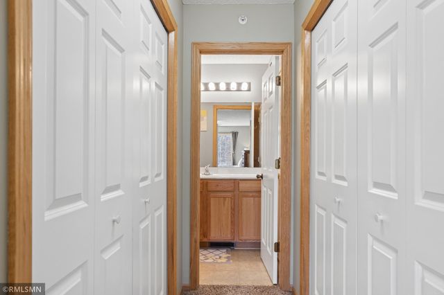 5468 Brent Avenue, Inver Grove Heights, MN 55076