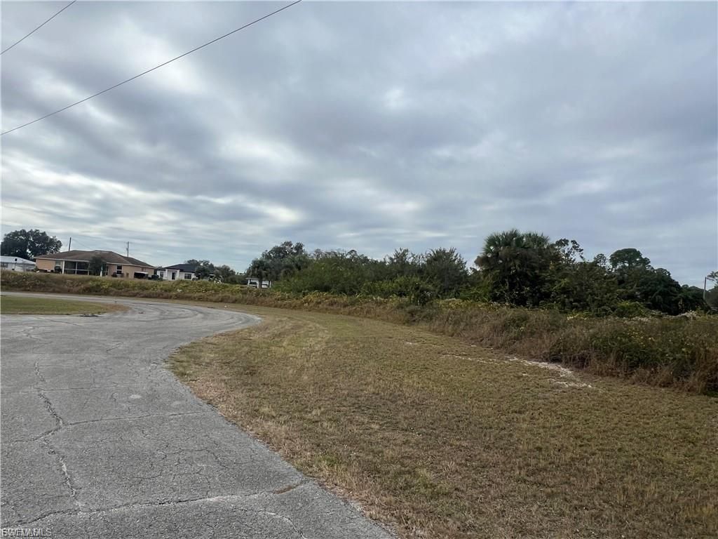 3007 Mecca CT, LABELLE, FL 33935 — photo 2