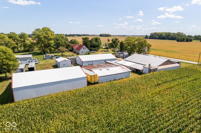 16506 Strawtown Avenue, Noblesville, IN 46060