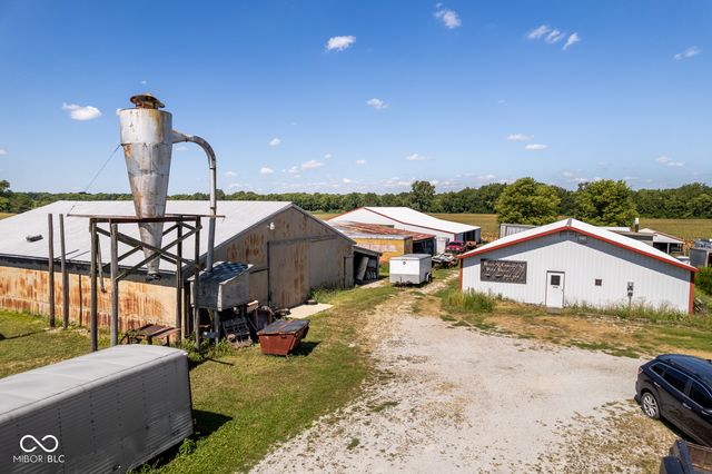 16506 Strawtown Avenue, Noblesville, IN 46060