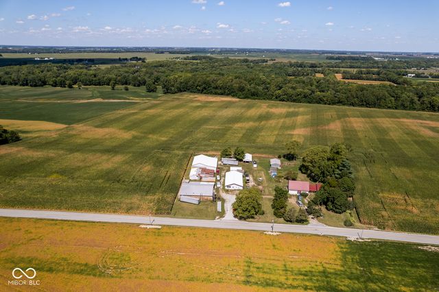 16506 Strawtown Avenue, Noblesville, IN 46060