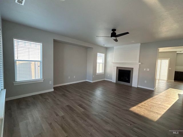 3039 S Alcamo Way, Meridian, ID 83642
