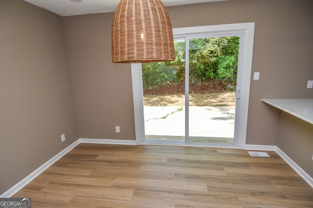 1545 Oakhill Drive, Griffin, GA 30223