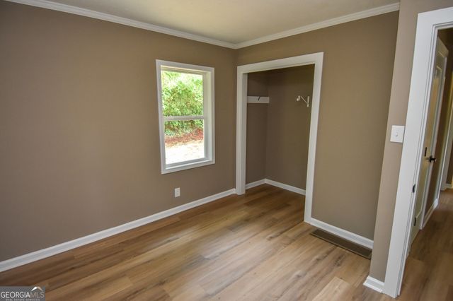 1545 Oakhill Drive, Griffin, GA 30223