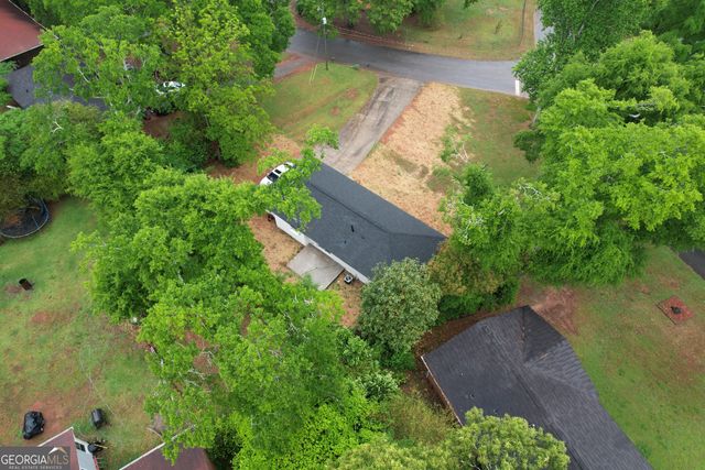 1545 Oakhill Drive, Griffin, GA 30223