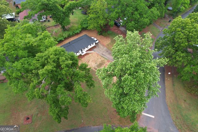 1545 Oakhill Drive, Griffin, GA 30223