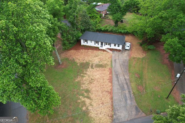 1545 Oakhill Drive, Griffin, GA 30223