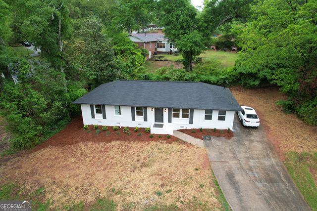 1545 Oakhill Drive, Griffin, GA 30223