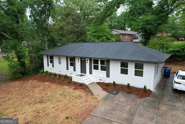 1545 Oakhill Drive, Griffin, GA 30223