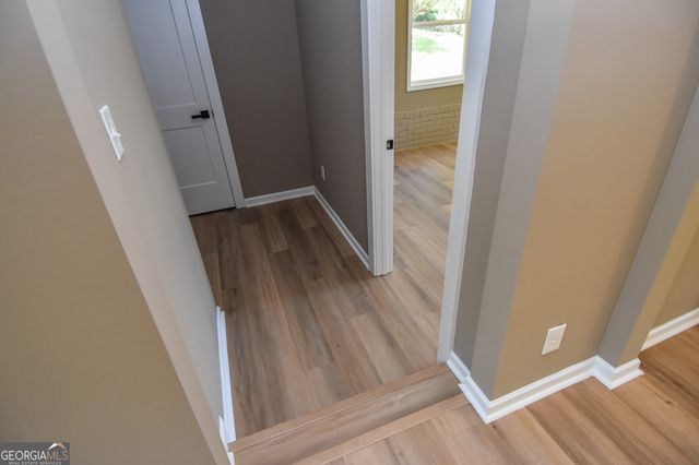 1545 Oakhill Drive, Griffin, GA 30223