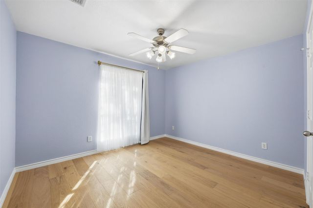 835 Evergreen Lane, Burleson, TX 76028