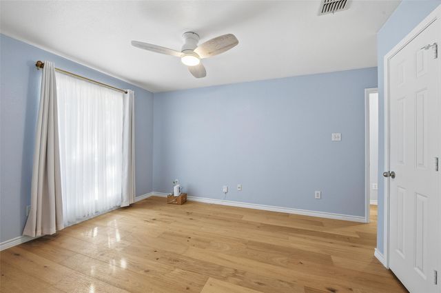 835 Evergreen Lane, Burleson, TX 76028