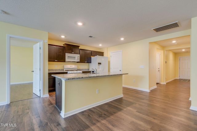 1245 Stamp Lodge Road, Kingsport, TN 37660