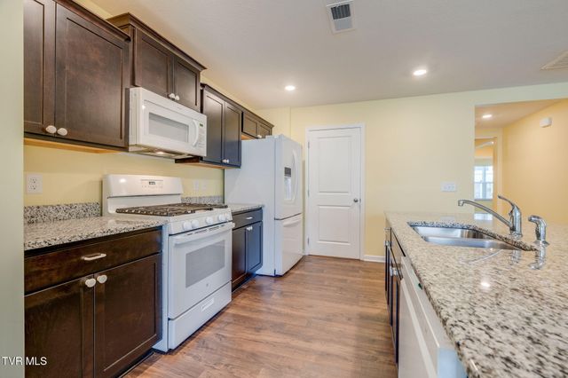 1245 Stamp Lodge Road, Kingsport, TN 37660