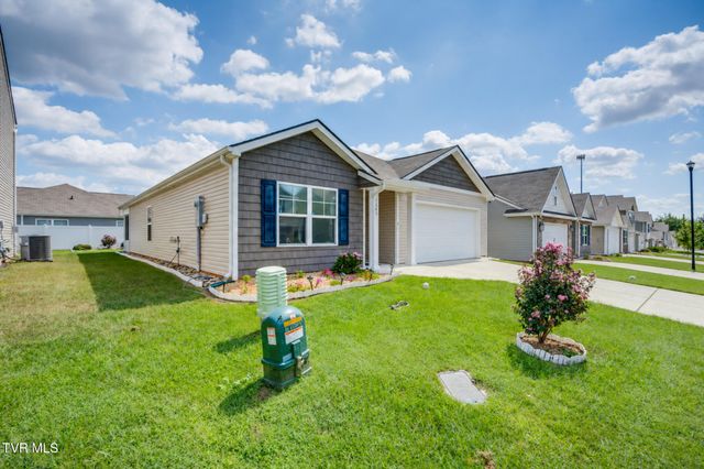1245 Stamp Lodge Road, Kingsport, TN 37660