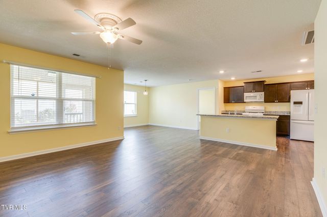 1245 Stamp Lodge Road, Kingsport, TN 37660