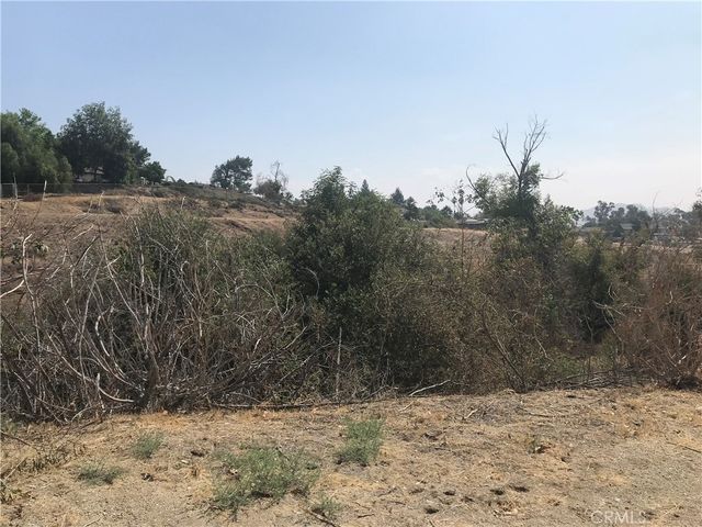 6401 Peralta Place, Riverside, CA 92509