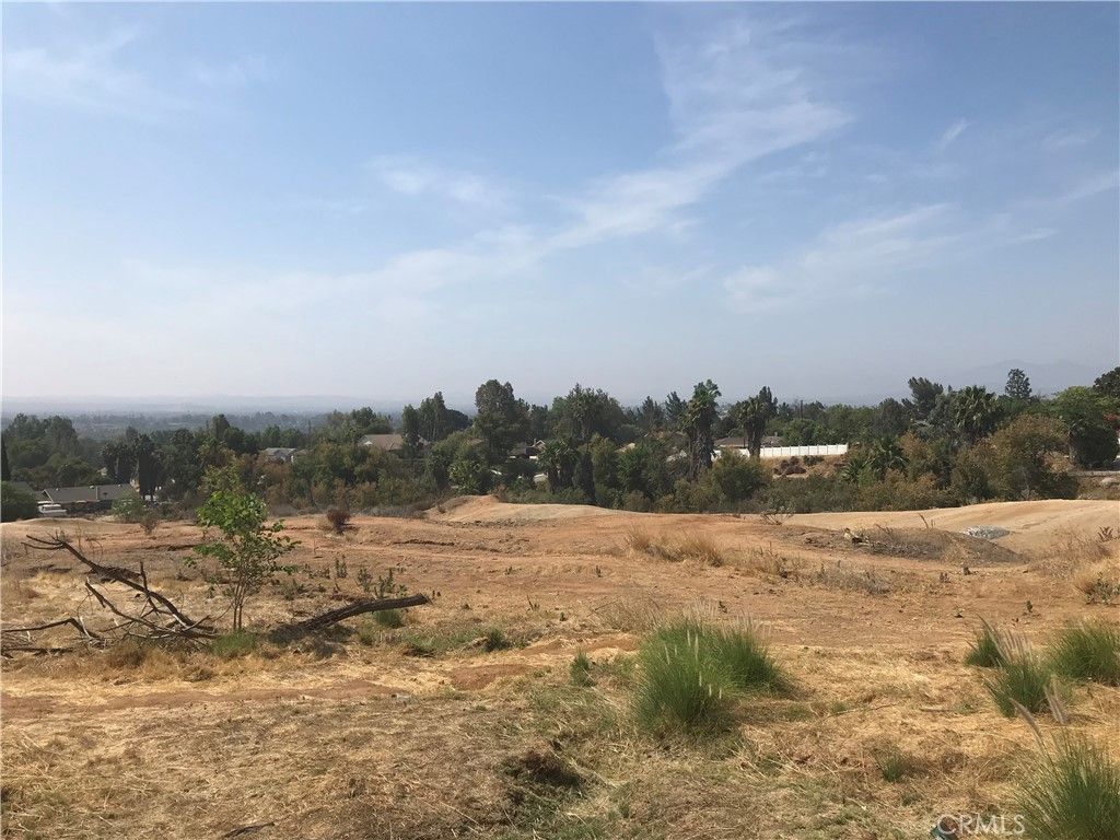 6401 Peralta Place, Riverside, CA 92509